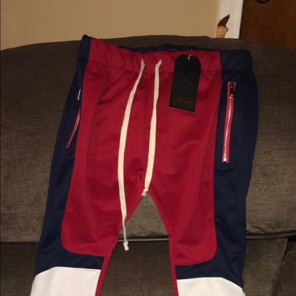 track pants - Picture 2 of 3